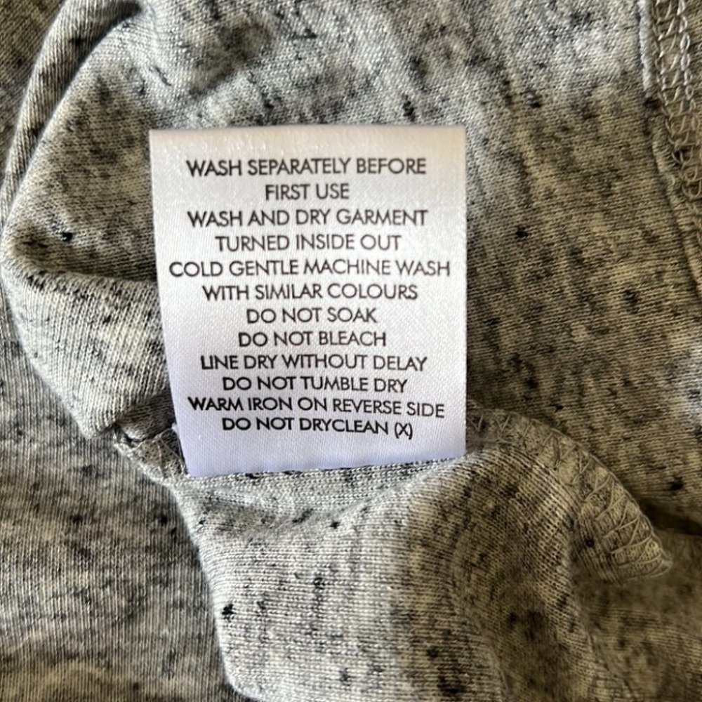 Suzanngrae AU-XL Gray LongSleeve Top Tee Shirt NWOT - Picture 10 of 10
